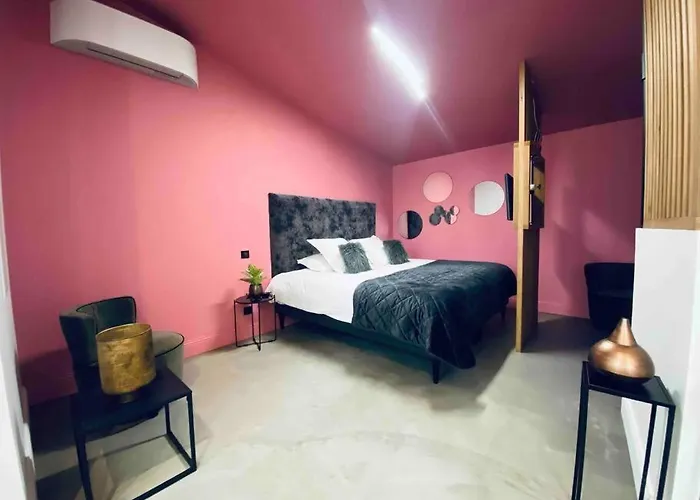 La Litchi Le 50 Suites And Spa Centre Ville